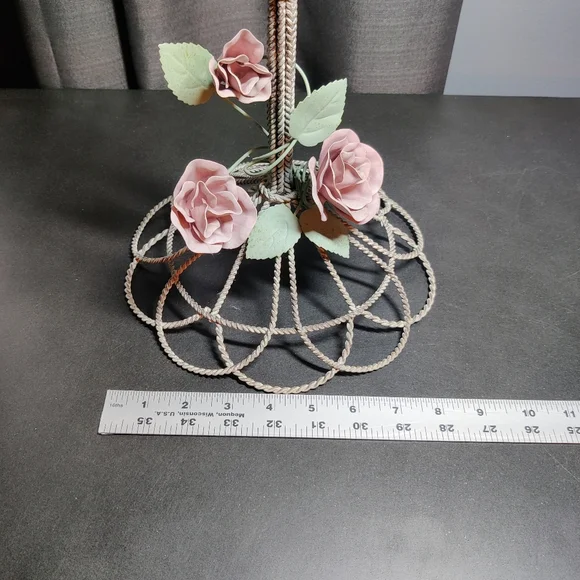 Elegant Hat Wig Stand Display With Flower Accents - Picture 9 of 9